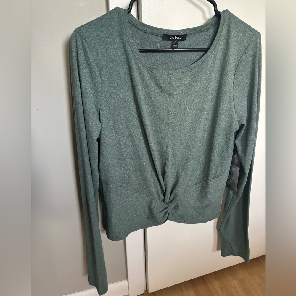 Zobha Athletic top
